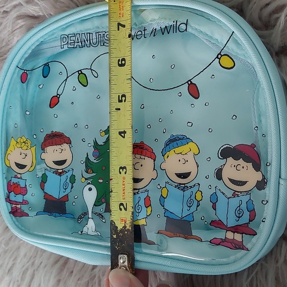 PEANUTS X WET N WILD - Picture 6 of 6